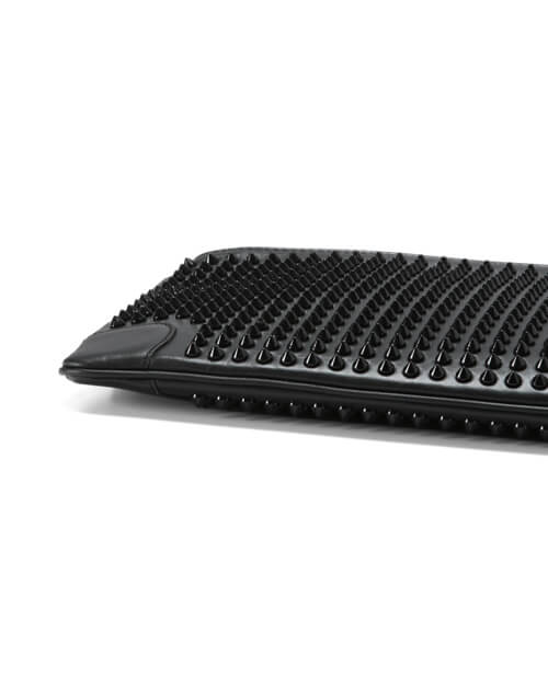 クリスチャン ルブタンコピー 　2015年春夏新作カーフスキン　ショルダー付 クラッチバッグLOUBIPOSH CLUTCH CALF PARIS/SPIKES 3120508 CM53